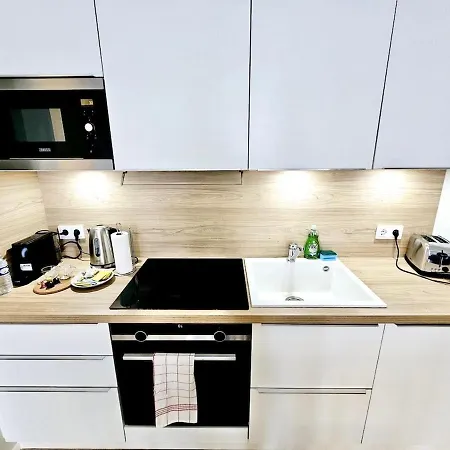 Bright Urban 1br Luxembourg
